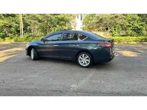 NISSAN Sentra 2.0 16V 4P SL, Foto 14