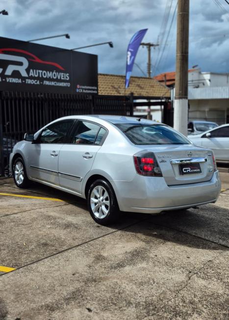 NISSAN Sentra 2.0 16V 4P AUTOM�TICO CVT, Foto 4