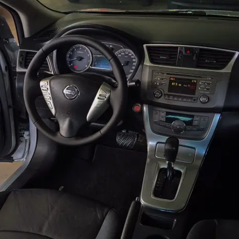 NISSAN Sentra 2.0 16V 4P SV FLEX AUTOM�TICO CVT, Foto 25