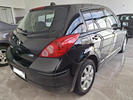 NISSAN Tiida Hatch 1.8 16V 4P S FLEX, Foto 4