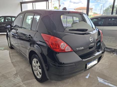 NISSAN Tiida Hatch 1.8 16V 4P S FLEX, Foto 5