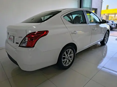 NISSAN Versa Sedan 1.6 16V 4P SV FLEX XTRONIC AUTOMTICO CVT, Foto 8