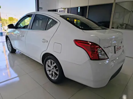 NISSAN Versa Sedan 1.6 16V 4P SV FLEX XTRONIC AUTOMTICO CVT, Foto 9