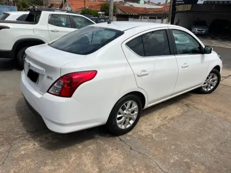 NISSAN Versa Sedan 1.6 16V 4P FLEX SL, Foto 2 NISSAN Versa Sedan 1.6 16V 4P FLEX SL, Foto 2