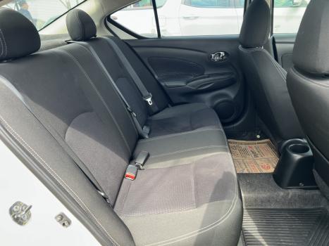 NISSAN Versa Sedan 1.6 16V 4P FLEX SL, Foto 6 NISSAN Versa Sedan 1.6 16V 4P FLEX SL, Foto 6