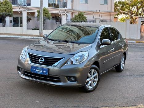 NISSAN Versa Sedan 1.6 16V 4P FLEX SL, Foto 2