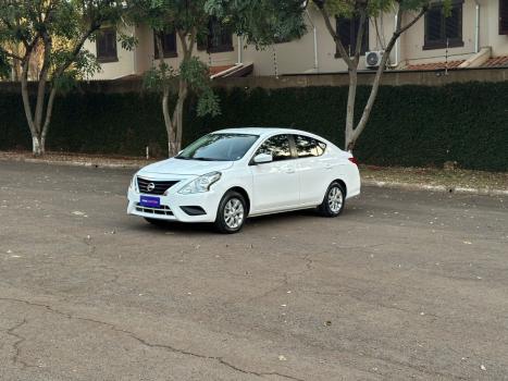 NISSAN Versa Sedan 1.6 16V 4P FLEX SL, Foto 13