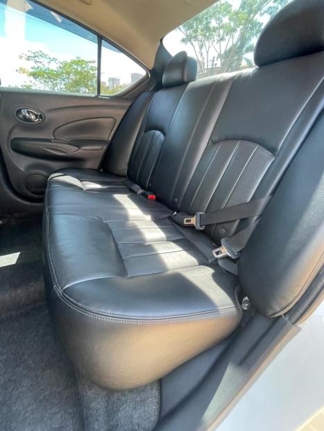 NISSAN Versa Sedan 1.6 16V 4P SL FLEX XTRONIC AUTOMTICO CVT, Foto 12