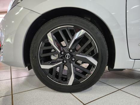 NISSAN Versa Sedan 1.6 16V 4P FLEX EXCLUSIVE XTRONIC AUTOMTICO CVT, Foto 15