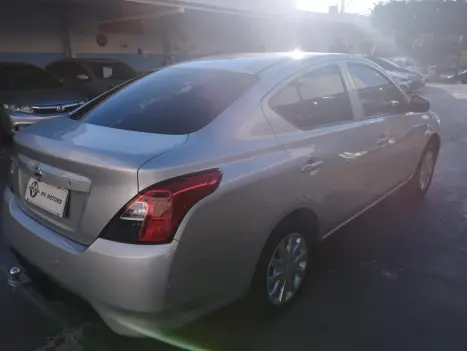 NISSAN Versa Sedan 1.0 4P FLEX S, Foto 6