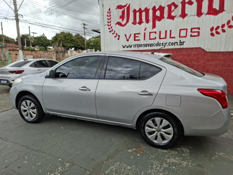 NISSAN Versa Sedan 1.6 16V 4P FLEX SV, Foto 3
