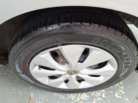 NISSAN Versa Sedan 1.6 16V 4P FLEX SV, Foto 7