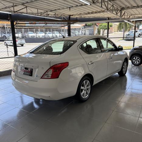 NISSAN Versa Sedan 1.6 16V 4P FLEX SL, Foto 4