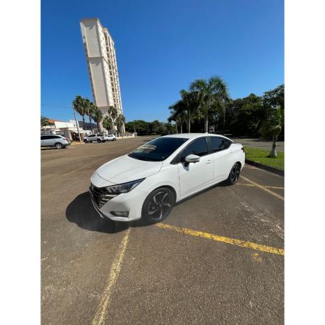 NISSAN Versa Sedan 1.6 16V 4P FLEX EXCLUSIVE XTRONIC AUTOM�TICO CVT, Foto 1