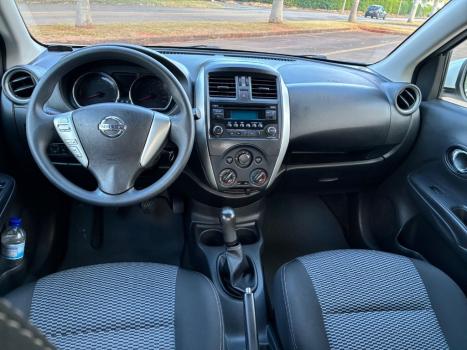 NISSAN Versa Sedan 1.6 16V 4P FLEX SV, Foto 4