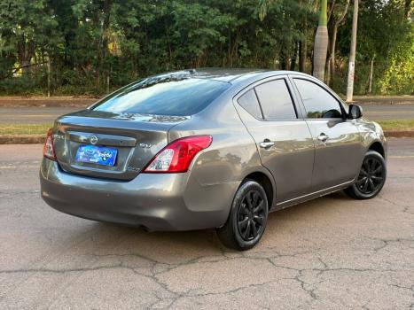 NISSAN Versa Sedan 1.6 16V 4P FLEX SV, Foto 3