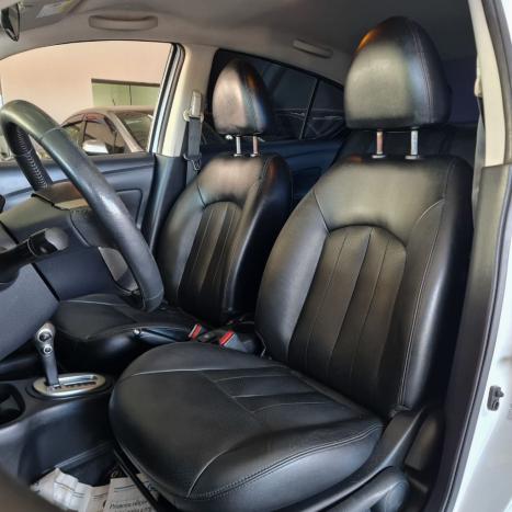 NISSAN Versa Sedan 1.6 16V 4P SL FLEX XTRONIC AUTOM�TICO CVT, Foto 7