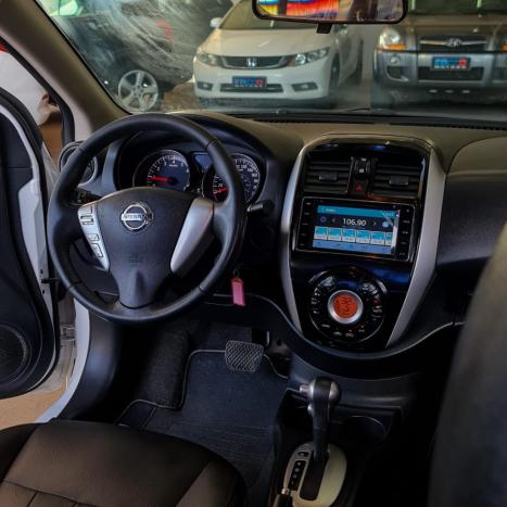 NISSAN Versa Sedan 1.6 16V 4P SL FLEX XTRONIC AUTOM�TICO CVT, Foto 12