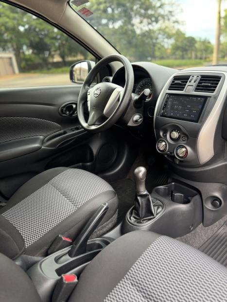 NISSAN Versa Sedan 1.0 4P FLEX S, Foto 13