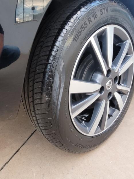 NISSAN Versa Sedan 1.6 16V 4P UNIQUE FLEX XTRONIC AUTOM�TICO CVT, Foto 18