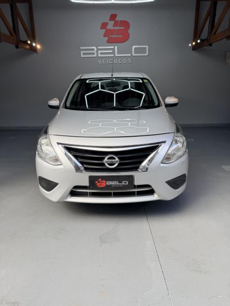NISSAN Versa Sedan 1.0 4P FLEX S, Foto 1