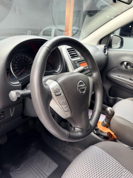 NISSAN Versa Sedan 1.0 4P FLEX S, Foto 5