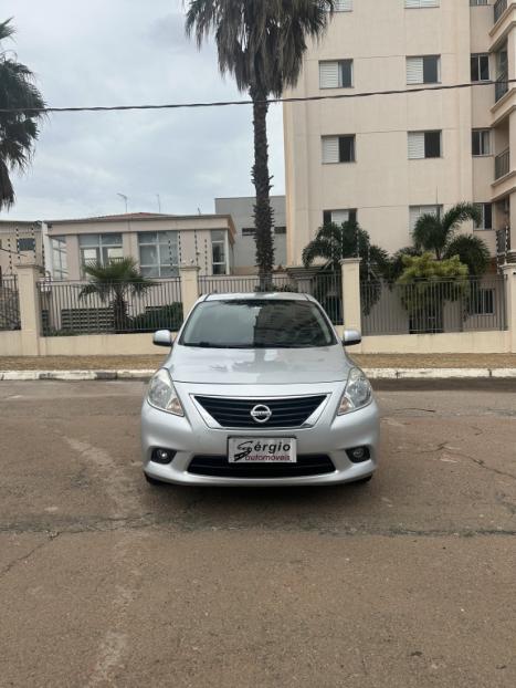 NISSAN Versa Sedan 1.6 16V 4P FLEX SV, Foto 3
