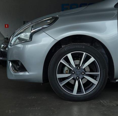 NISSAN Versa Sedan 1.6 16V 4P FLEX SL, Foto 19