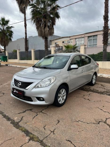 NISSAN Versa Sedan 1.6 16V 4P FLEX SL, Foto 2