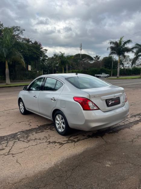 NISSAN Versa Sedan 1.6 16V 4P FLEX SL, Foto 6