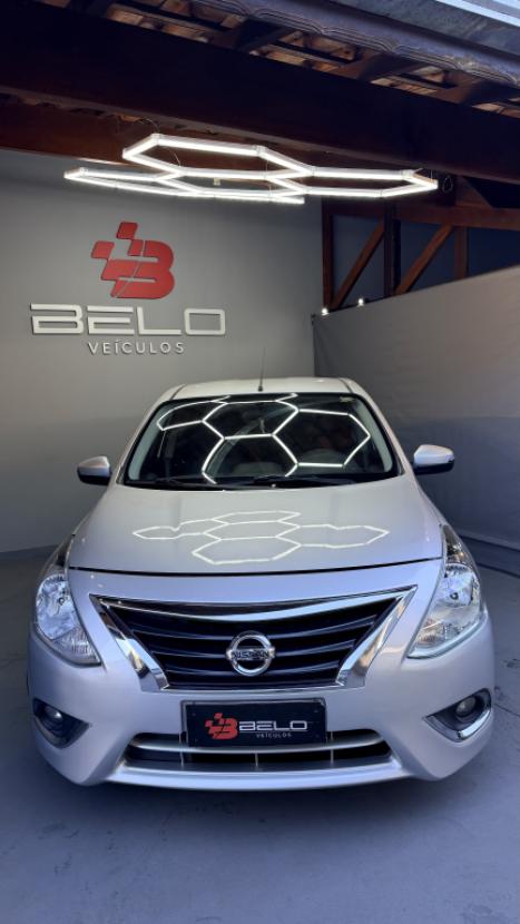 NISSAN Versa Sedan 1.6 16V 4P SL FLEX XTRONIC AUTOM�TICO CVT, Foto 3