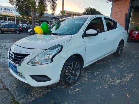 NISSAN Versa Sedan 1.6 16V 4P FLEXSTART V-DRIVE, Foto 2