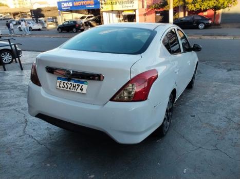 NISSAN Versa Sedan 1.6 16V 4P FLEXSTART V-DRIVE, Foto 4