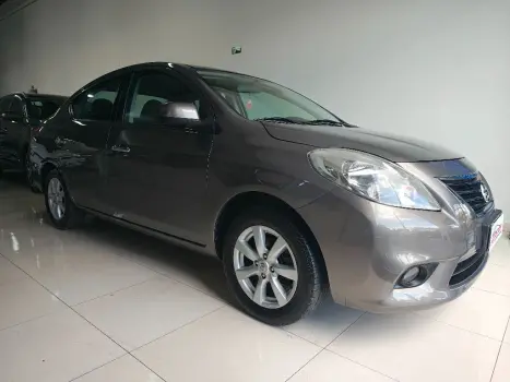 NISSAN Versa Sedan 1.6 16V 4P FLEX SL, Foto 1