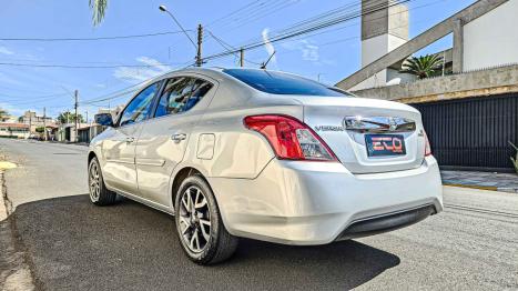 NISSAN Versa Sedan 1.6 16V 4P UNIQUE FLEX, Foto 5