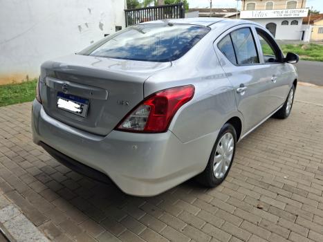 NISSAN Versa Sedan 1.6 16V 4P FLEX S, Foto 3