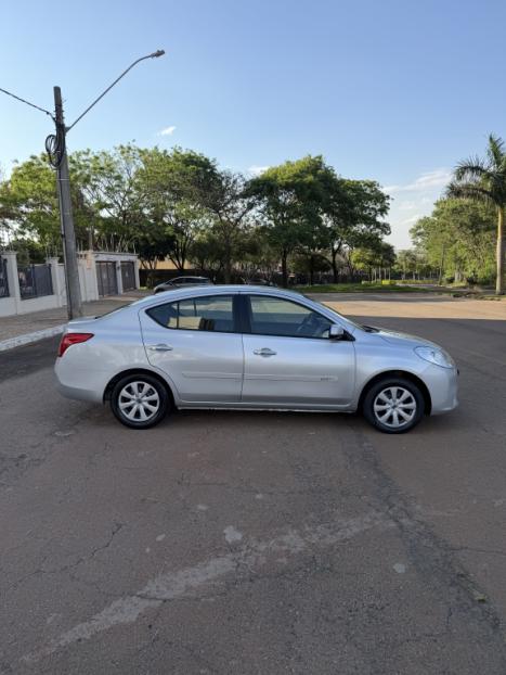NISSAN Versa Sedan 1.6 16V 4P FLEX SV, Foto 5