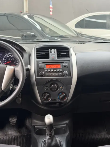NISSAN Versa Sedan 1.6 16V 4P FLEX S, Foto 3