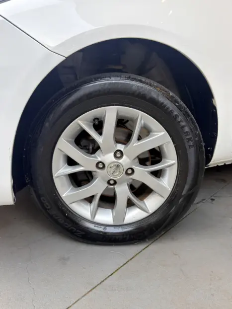 NISSAN Versa Sedan 1.6 16V 4P FLEX S, Foto 9