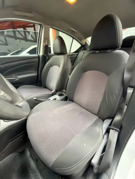 NISSAN Versa Sedan 1.6 16V 4P FLEX S, Foto 12
