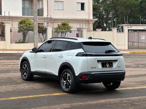 PEUGEOT 2008 1.0 12V 4P FLEX TURBO 200 GT AUTOMÁTICO CVT, Foto 4 PEUGEOT 2008 1.0 12V 4P FLEX TURBO 200 GT AUTOMÁTICO CVT, Foto 4