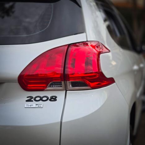 PEUGEOT 2008 1.6 16V 4P FLEX GRIFFE THP TURBO, Foto 10