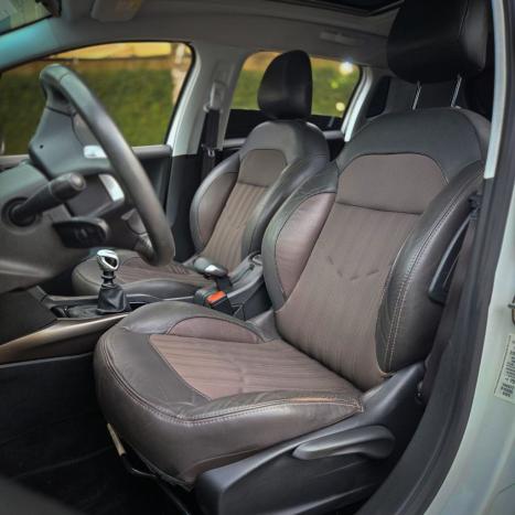 PEUGEOT 2008 1.6 16V 4P FLEX GRIFFE THP TURBO, Foto 11