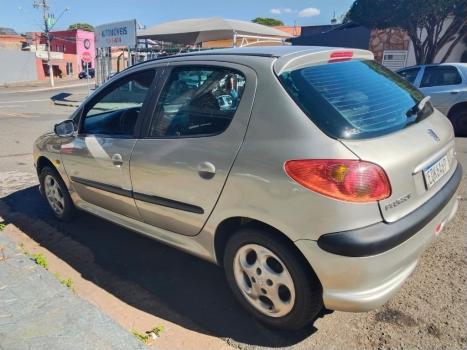 PEUGEOT 206 1.4 4P FLEX, Foto 3
