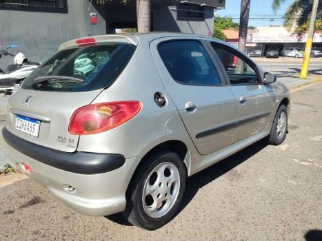 PEUGEOT 206 1.4 4P FLEX, Foto 4