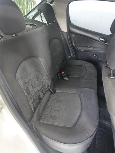 PEUGEOT 207 Hatch 1.4 4P XR FLEX, Foto 6