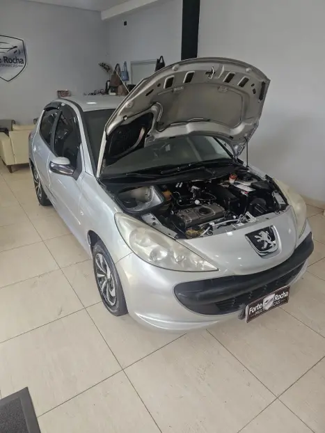 PEUGEOT 207 Hatch 1.4 4P XR FLEX, Foto 13