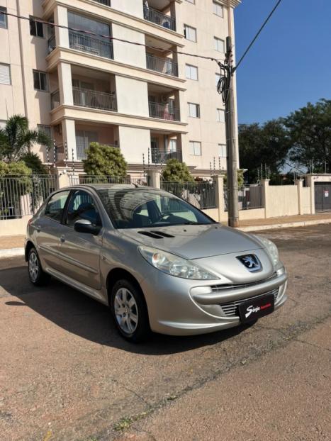 PEUGEOT 207 Hatch 1.4 4P XR FLEX, Foto 1