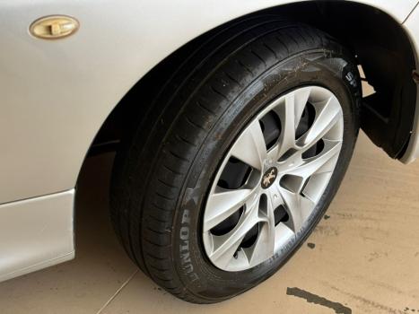 PEUGEOT 207 Hatch 1.4 4P XR FLEX, Foto 9