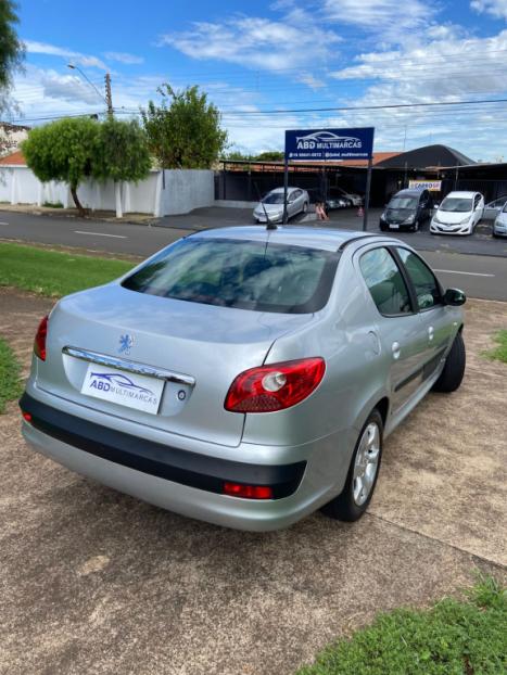 PEUGEOT 207 Sedan 1.4 4P PASSION XR FLEX, Foto 4